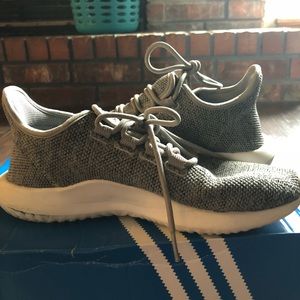 Adidas tubular shadows